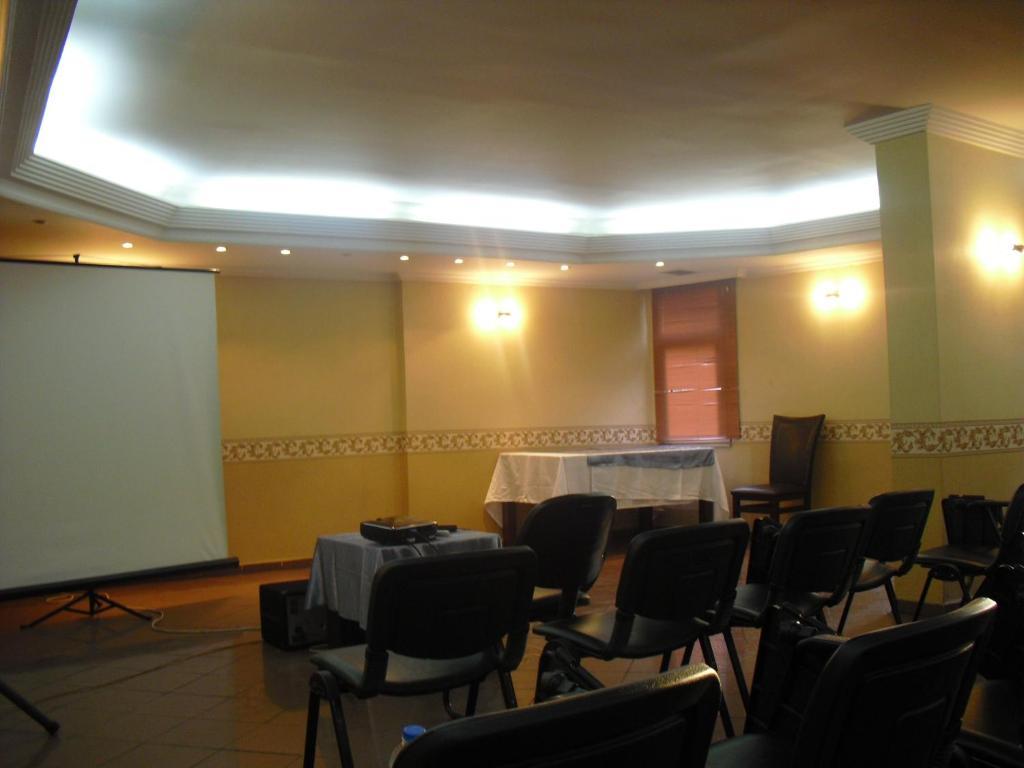 Demirgrand Hotel Trabzon Esterno foto